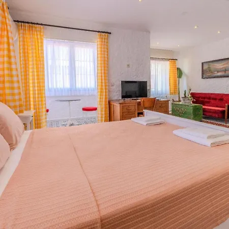 Homestay Morisi Karaburun (Izmir)